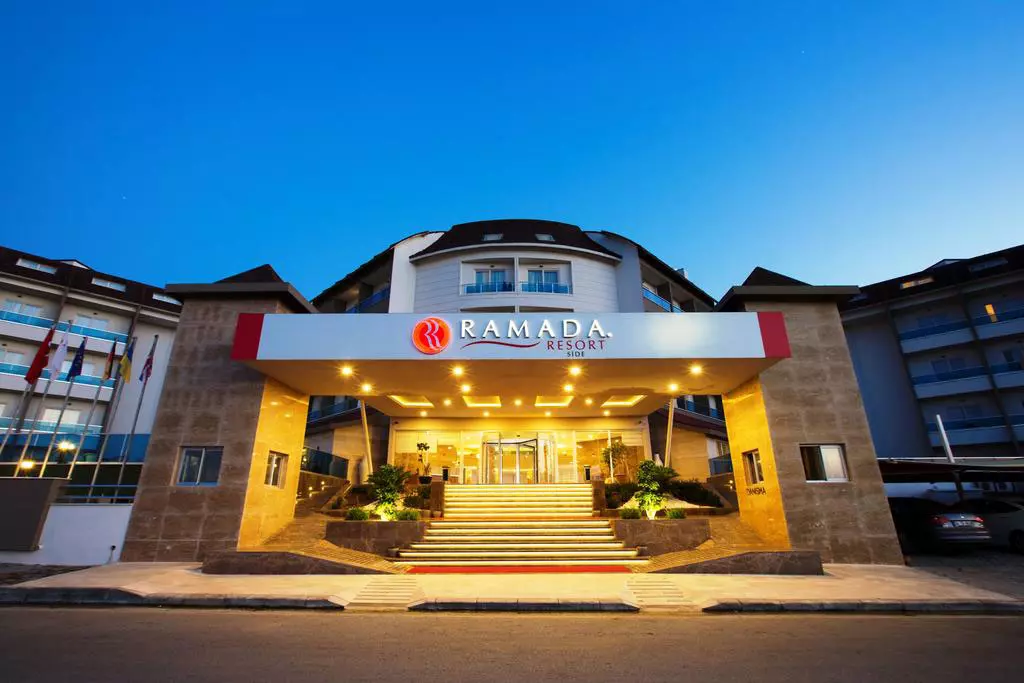 هتل رامادا ریزورت ساید در شهر آنتالیا